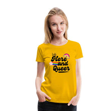 Charger l&#39;image dans la galerie, T-shirt Here and Queer - sun yellow
